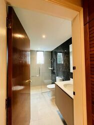 Landbay Condominium (D16), Condominium #589815811